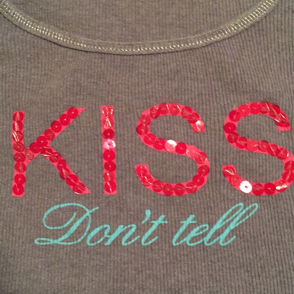 ❤️ Victoria Secret Top - Picture 2 of 5